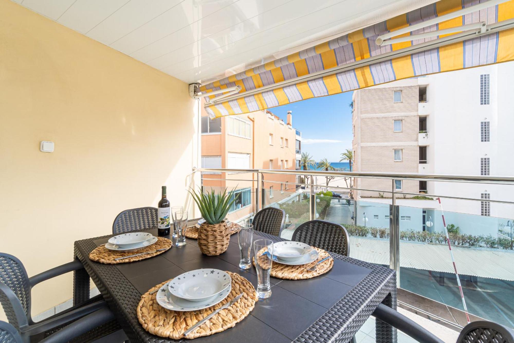 Mediterranean Way - Mar Blau Cambrils Exterior photo
