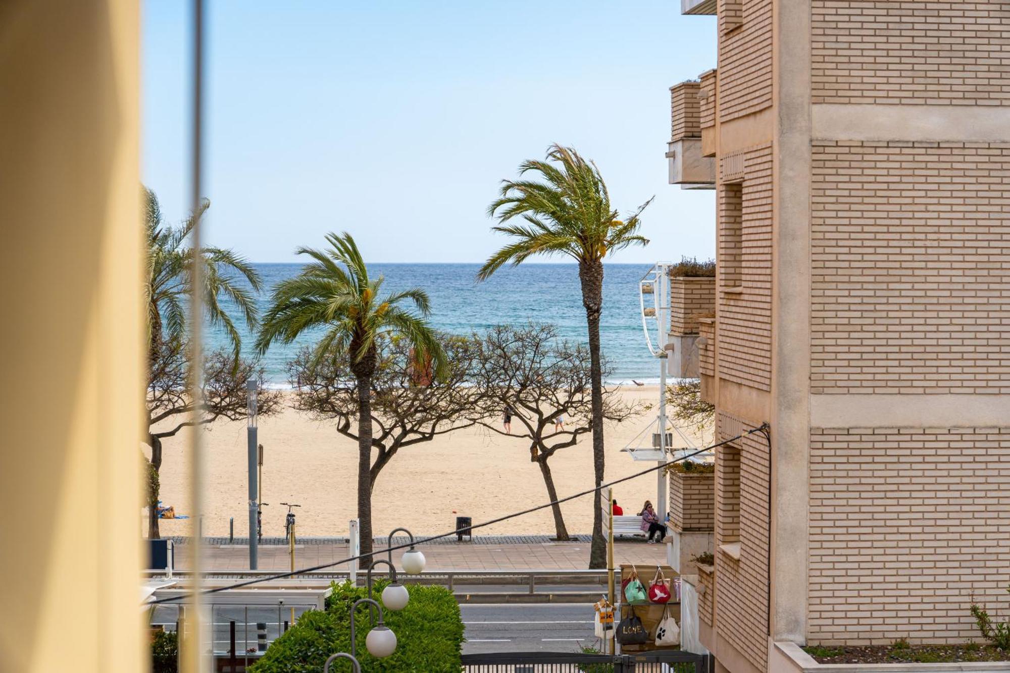 Mediterranean Way - Mar Blau Cambrils Exterior photo